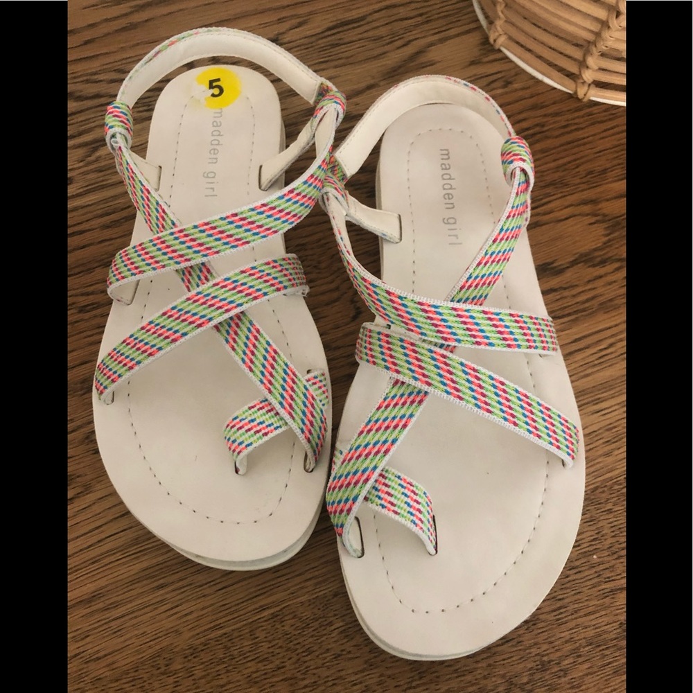 Madden Girl Mflexxi Sandals Neon
